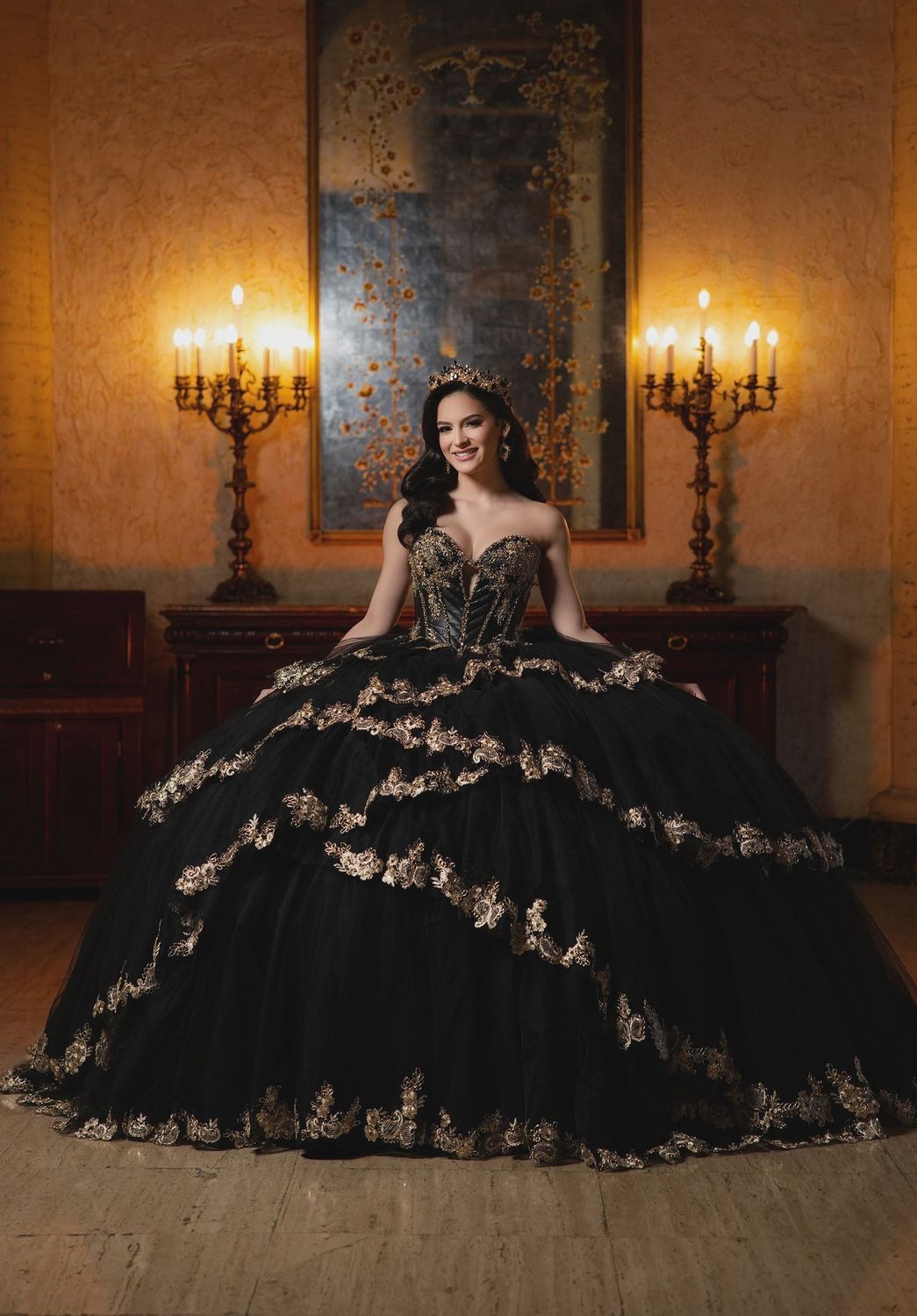 4080040 MOR, Color: BLACK/GOLD, Size: 00