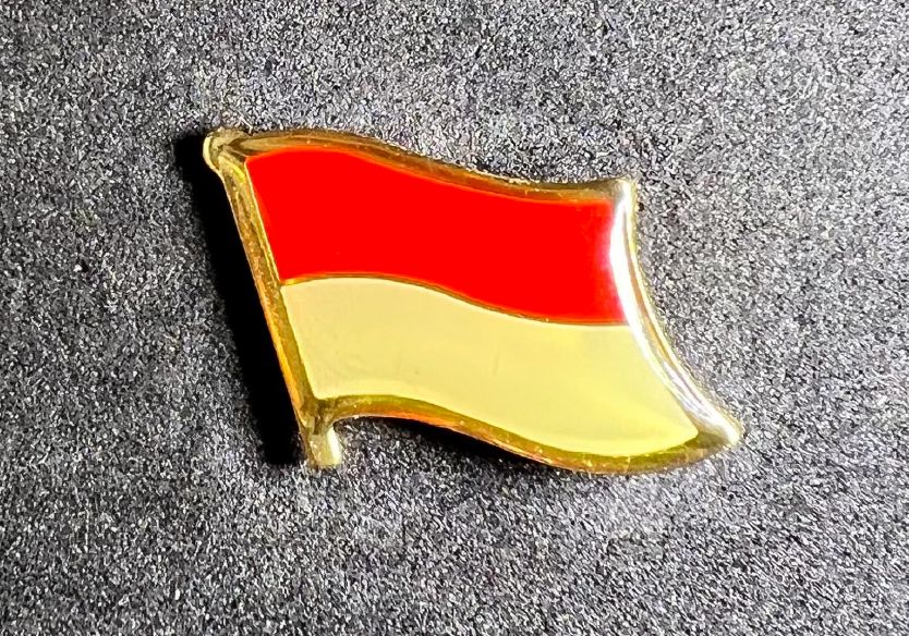 Monaco pin