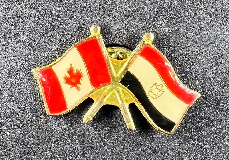 Canada/Egypt cross pin