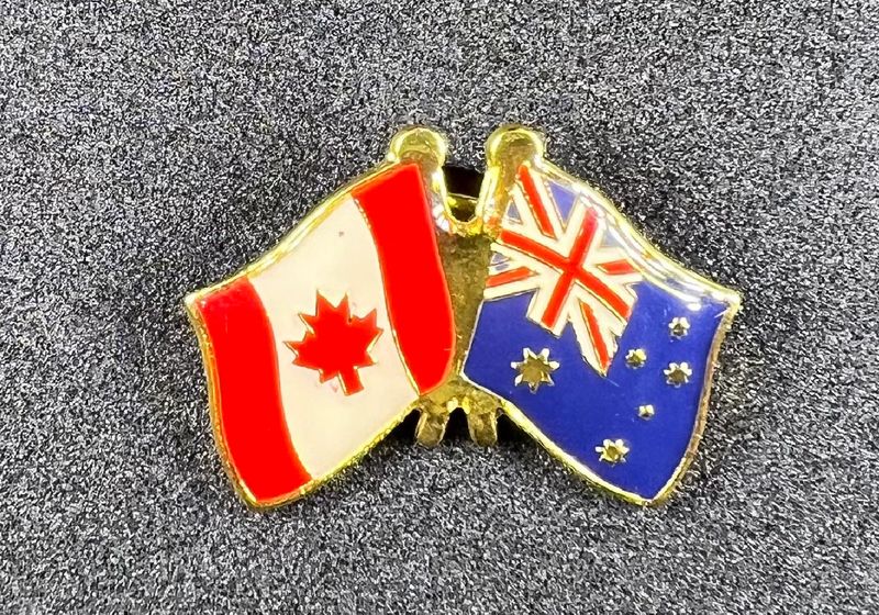 Canada/Australia cross pin