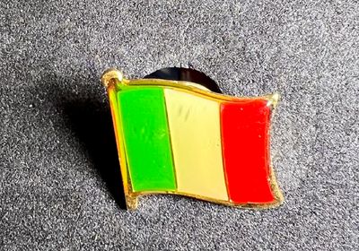 Italy pin