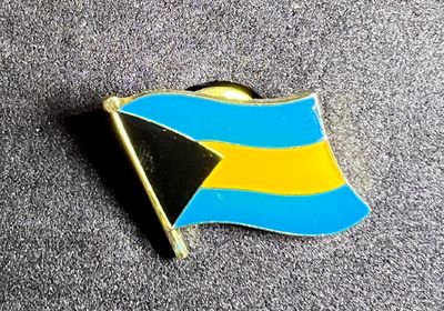 Bahamas pin