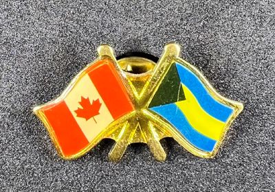 Canada/Bahamas cross pin