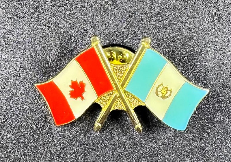Canada/Guatemala cross pin