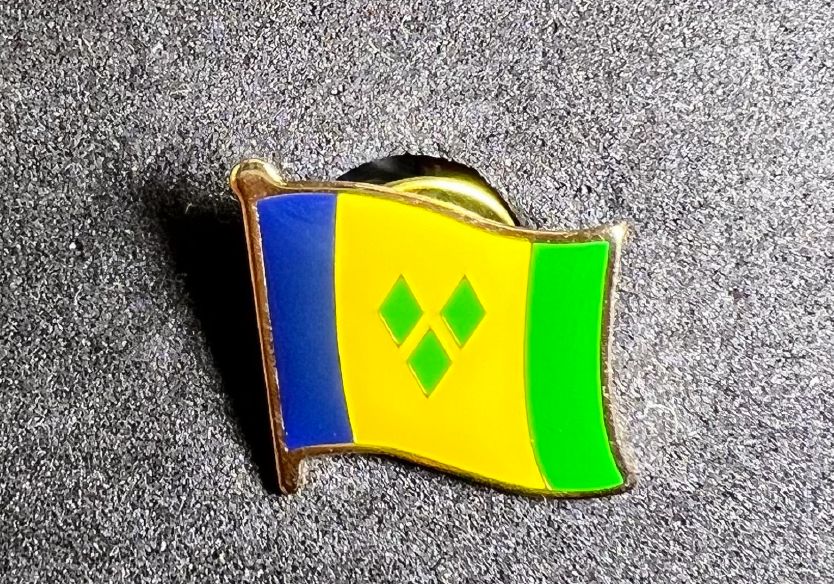 Saint Vincent and the Grenadines pin