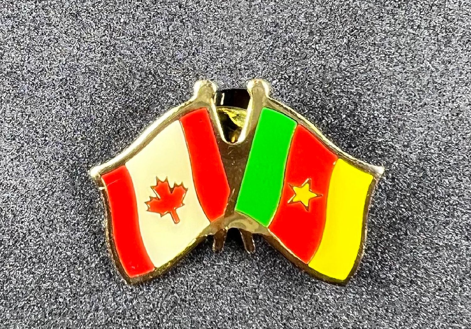 Canada/ Cameroon cross pin