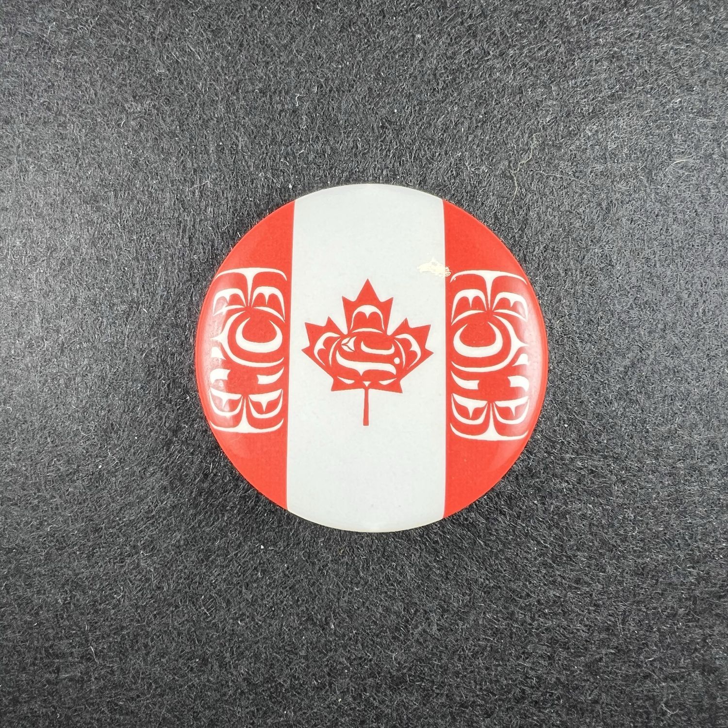 Round 1st Nations macaroon