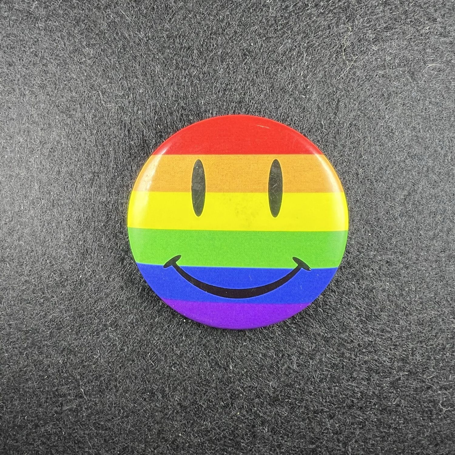 Round Smile Pride Macaroon