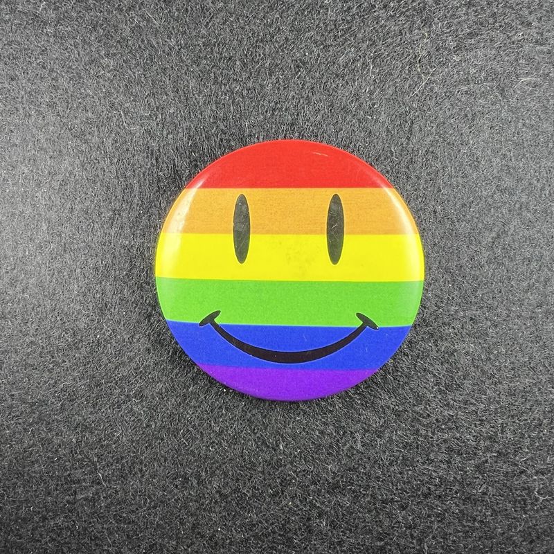 Round Smile Pride Macaroon
