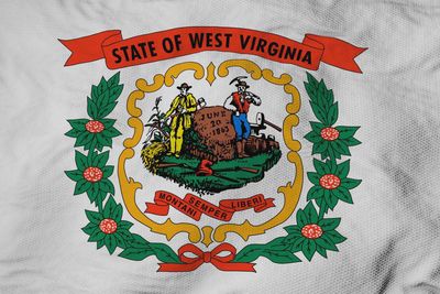 West Virginia small flag 4x6