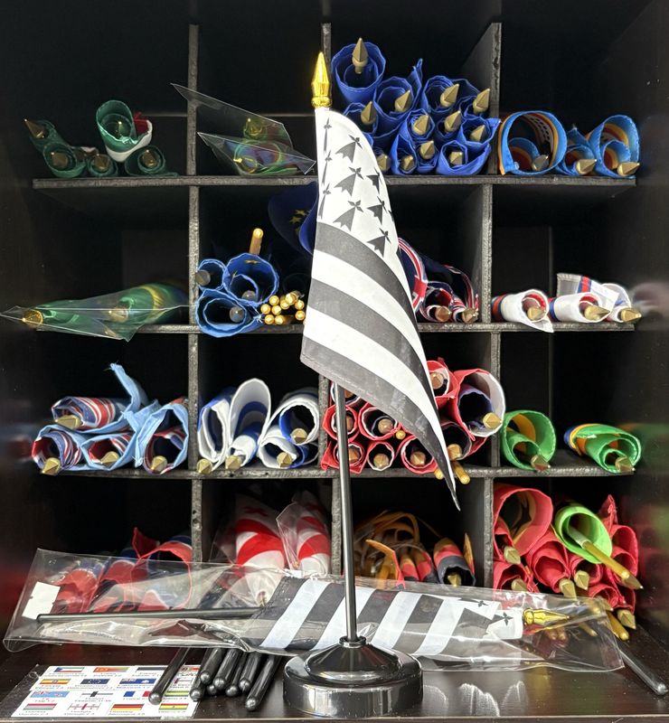 Brittany (Gwenn-ha-du/ Brittany) 4x6