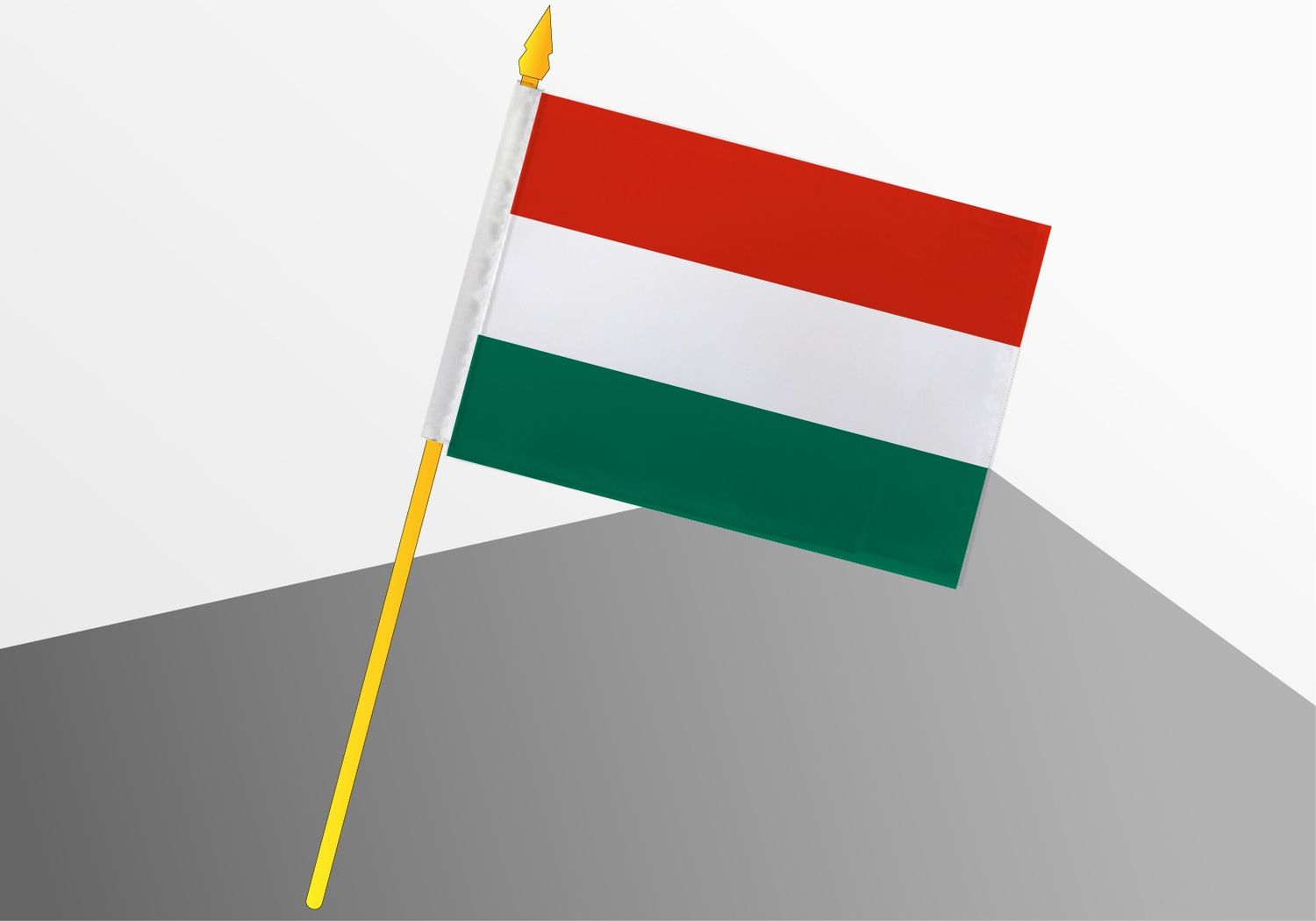 Hongrie petit drapeau économique 4x6