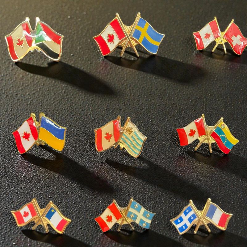 Friendship Pins – Crossed Flag Lapel Pins
