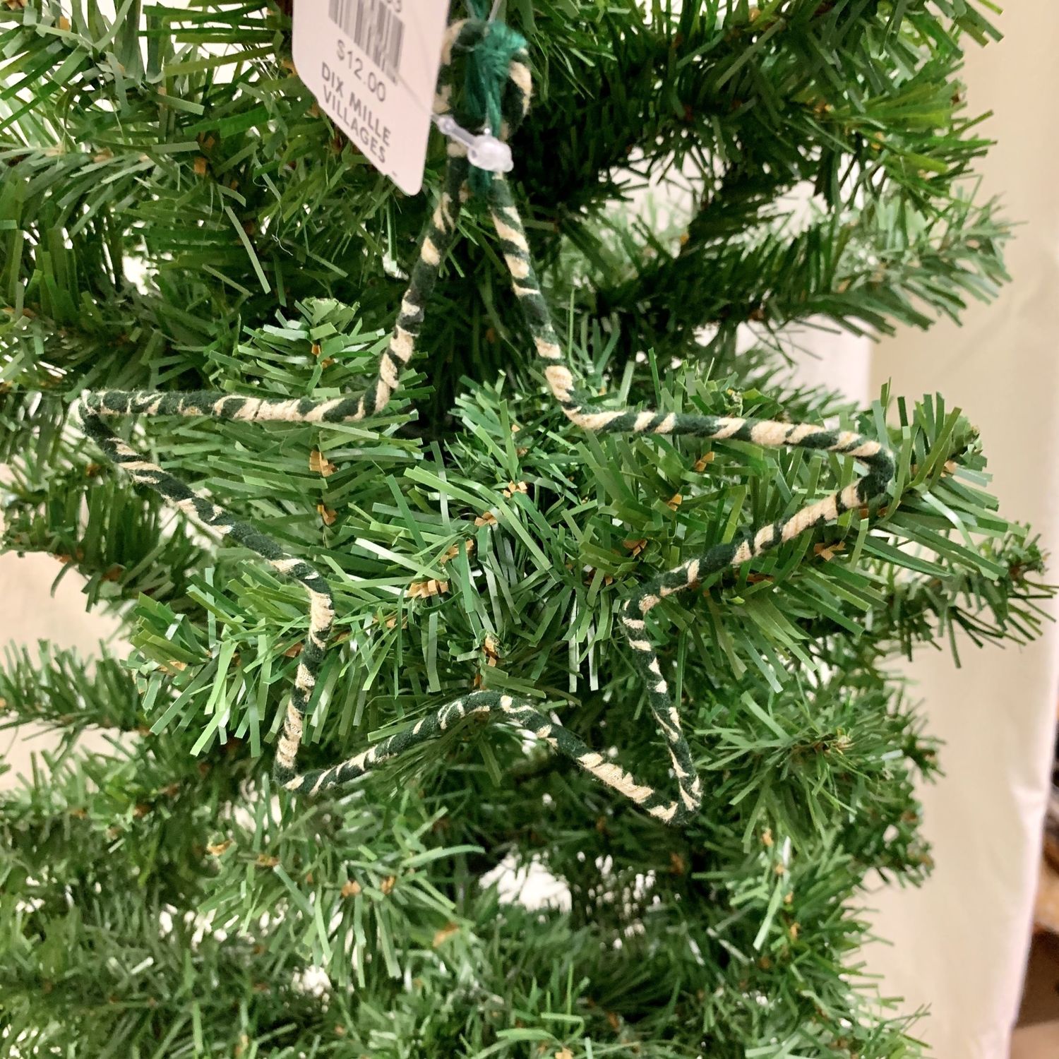 Sari Star Ornament