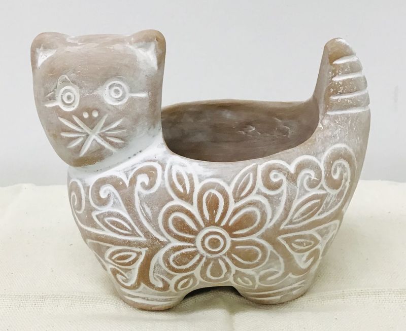 Terracotta Kitty Planter Small, Bangladesh