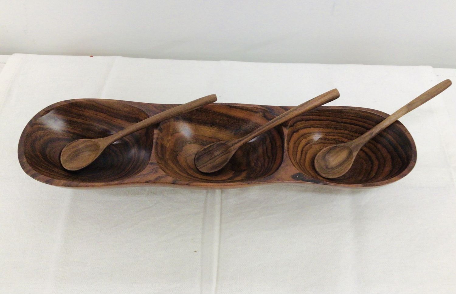 Tropical Hardwood Salsa Dish Large, Nicaragua