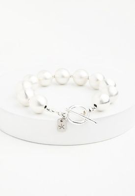 En Vogue Ball Bracelet in Silver, China