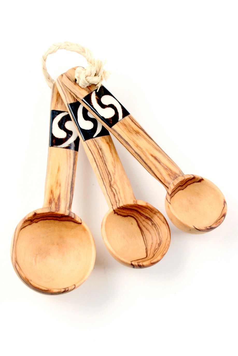 Set Of Three Measuring Spoons With Bone, kenya
