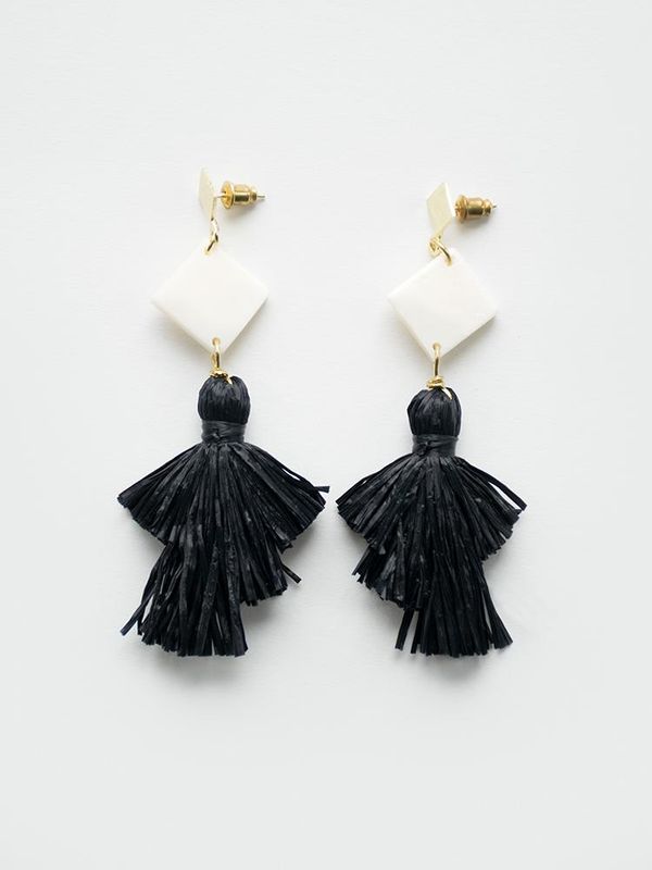 Abby Earrings Black, India