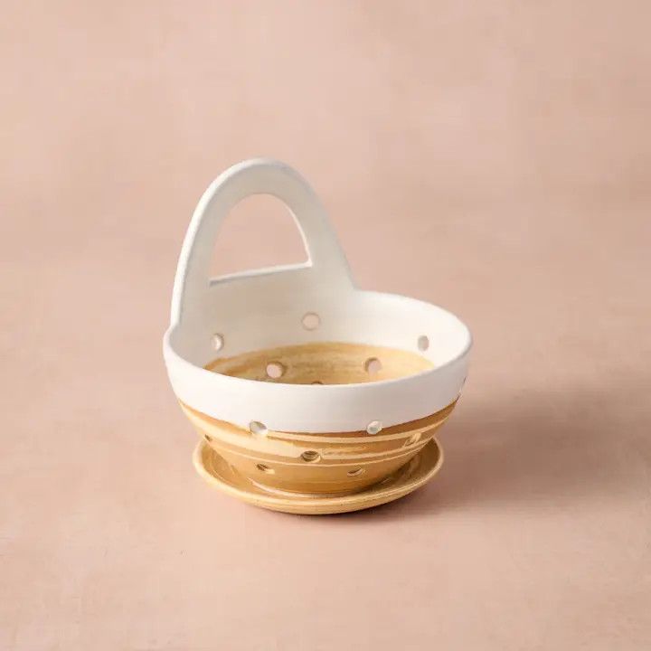 Seto Terracotta Berry Bowl, Nepal