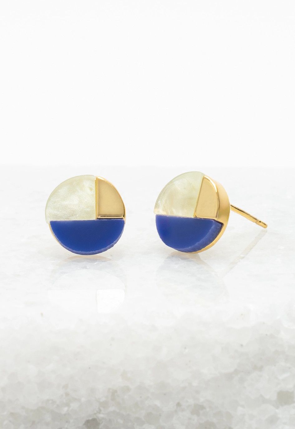 Radiant Horizon Studs, China