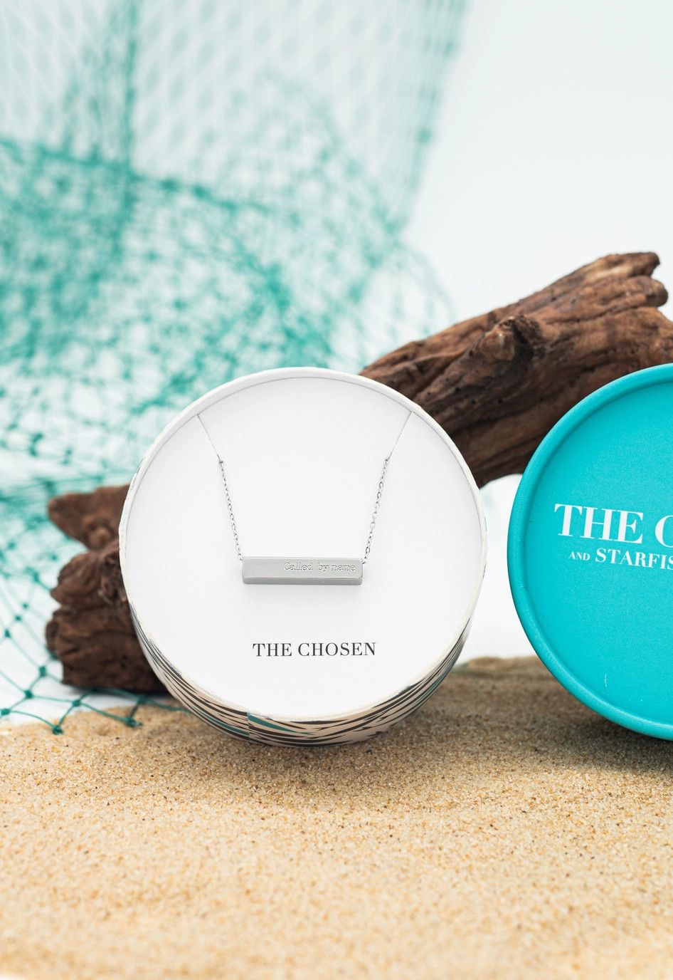 The Chosen Four-Sided Necklace Silver, China