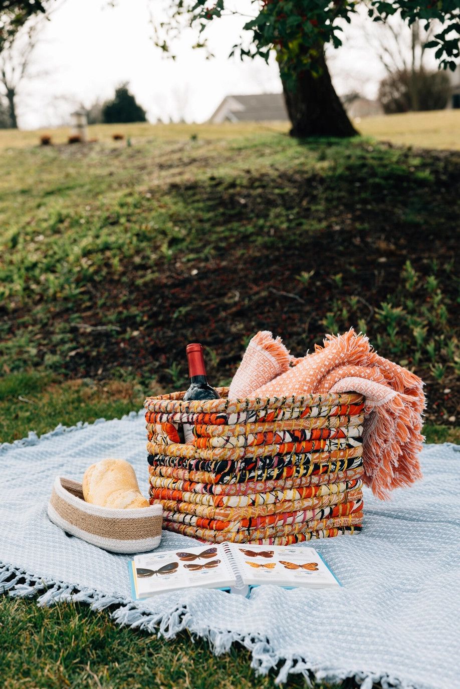 Sari Storage Basket 10H, Bangladesh