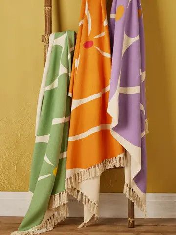 Bold Flower Throw, India