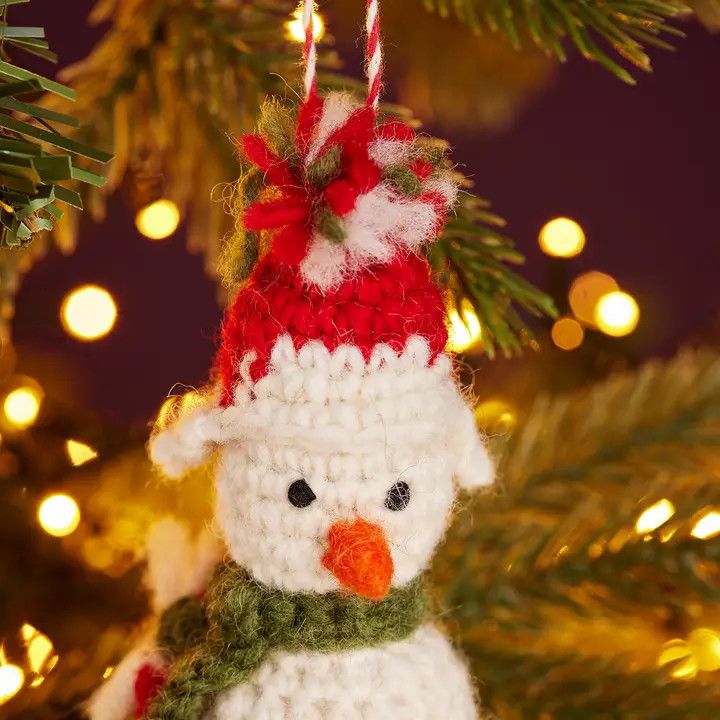 Crochet Cozy Snowman Ornament, Nepal