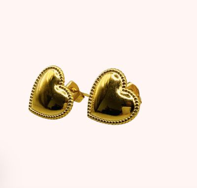 Bonnie Studios - BS654 Heart earrings