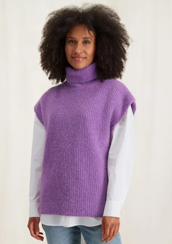 Circle of Trust - Mace knit passionfruit