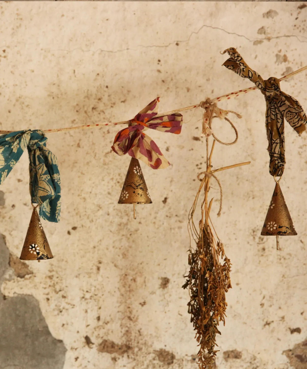 Doing Goods- Grace Chime Bells Botanical Yellow