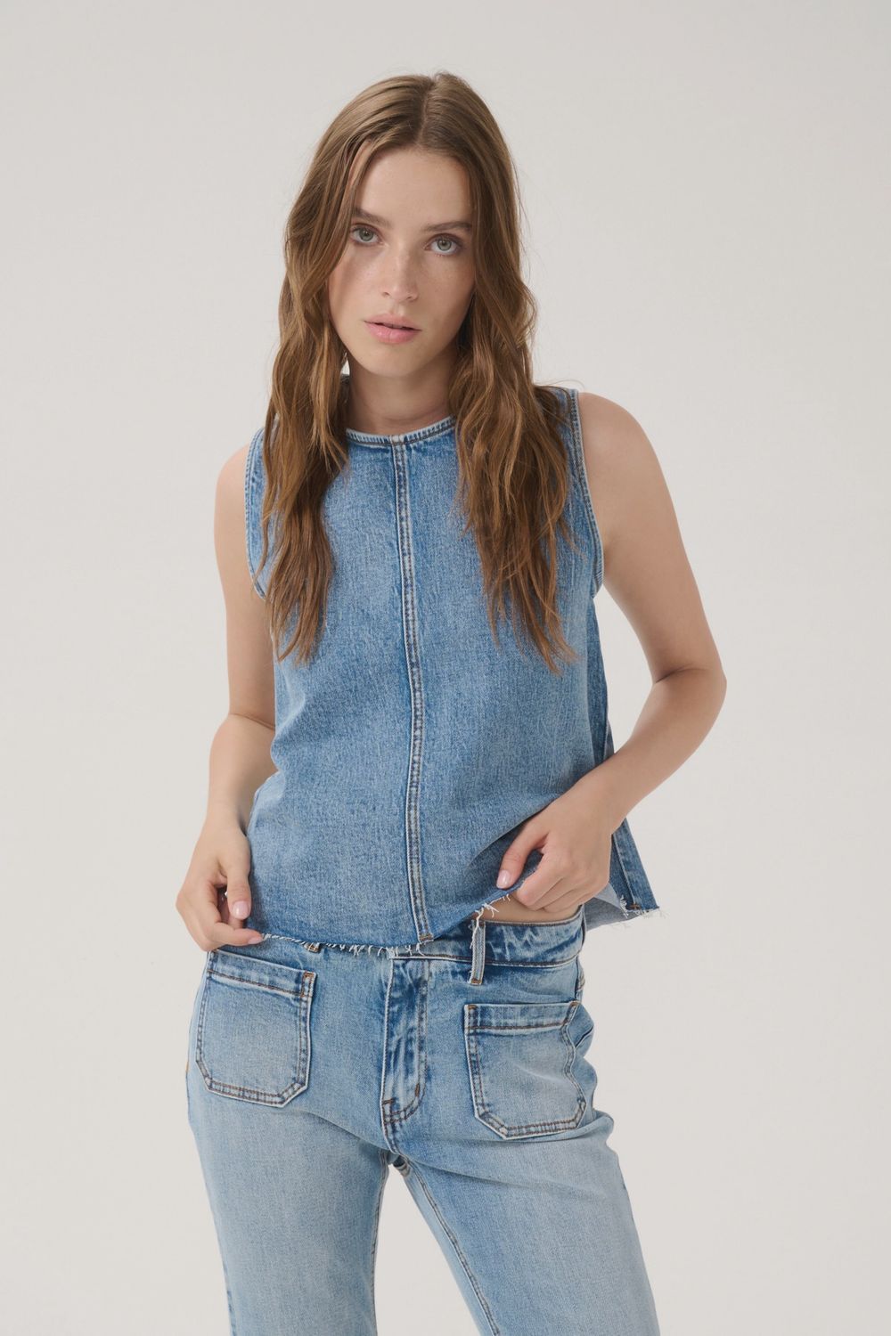 My Essential Wardrobe - Dango top light blue retro wash
