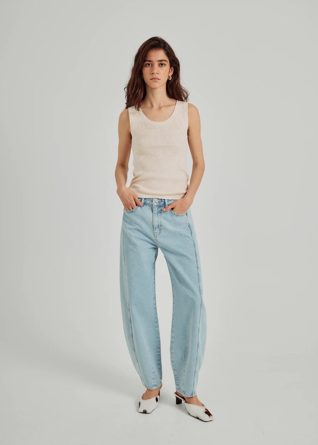 NORR - Kenzie barrel jeans Light blue wash