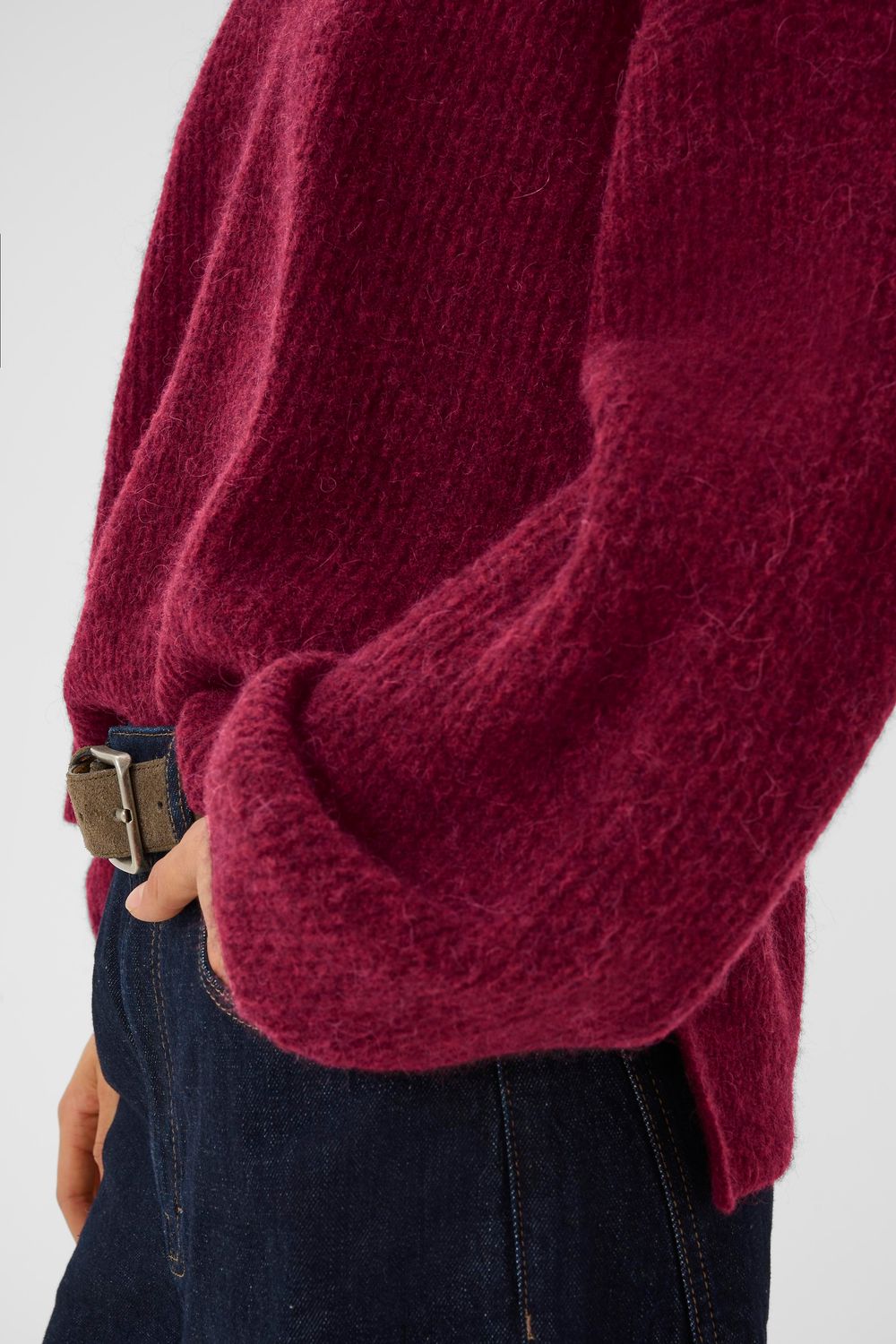 Gestuz - Alpha slit pullover blood red melange