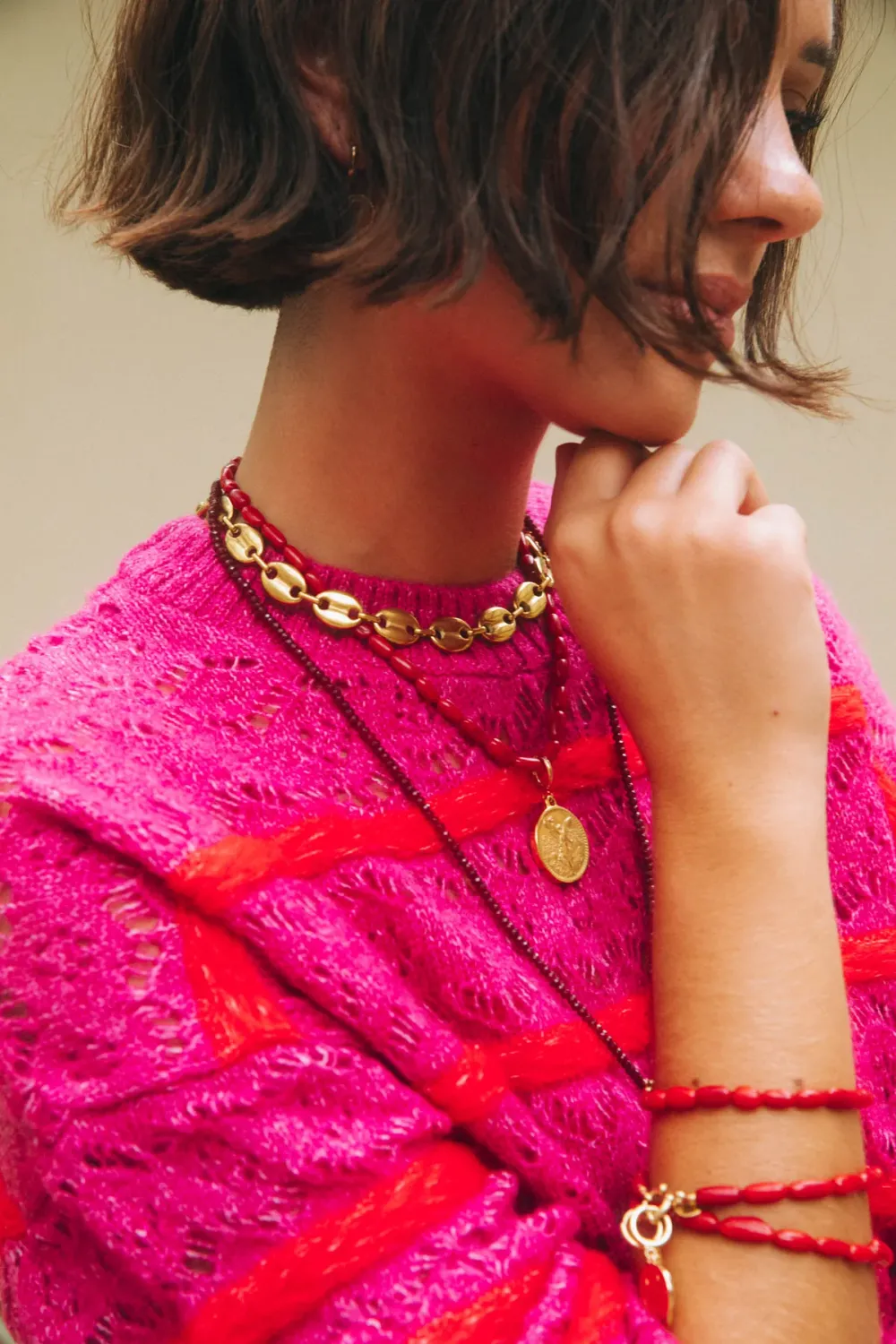 Bonnie Studios - BS899 Roger Red Necklace