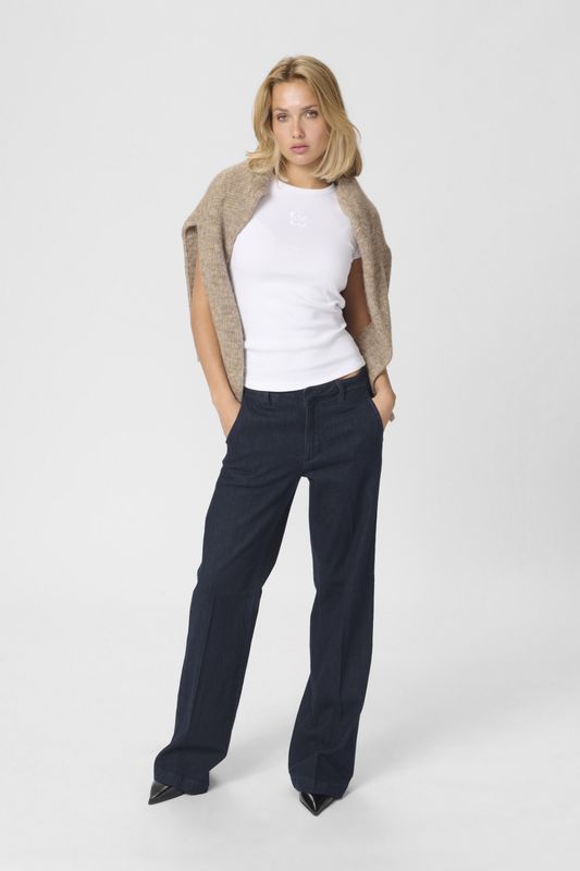 My Essential Wardrobe - The Lara pant dark blue