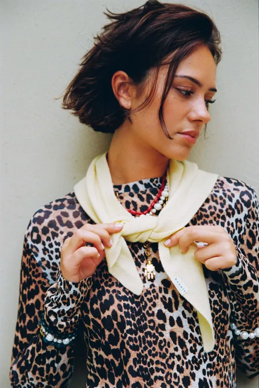 Bonnie Studios - BS851 Wool scarf