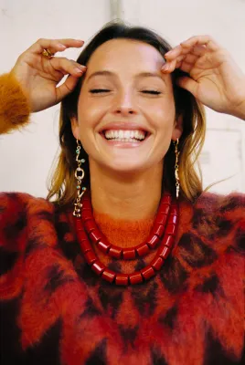 Bonnie Studios - BS928 Double Phil Necklace Red