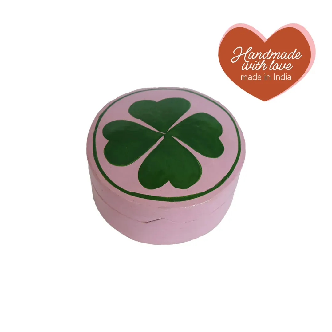 All the Luck in the World - Medium doosje Lucky Klaver