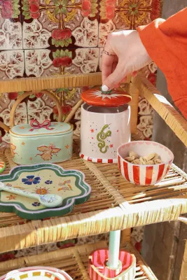 All the Luck in the World - Potje vogel met strik