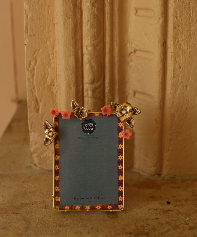 Doing Goods - Amber Wild Flower Frame Large