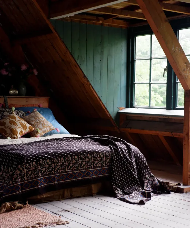 Doing Goods - Ciara double throw