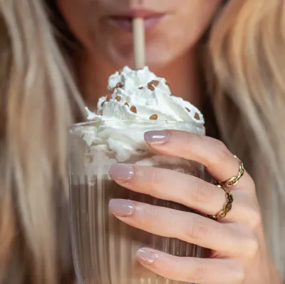 Stick &amp; Go - Caramel latte nagel stickers