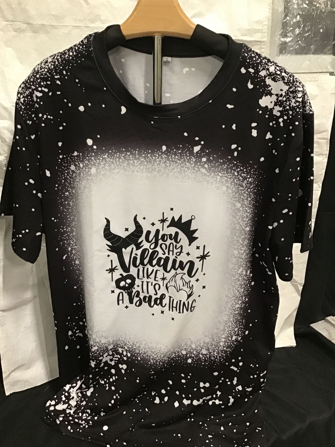 Villain Black and White Splatter Tee (Large)