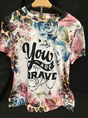 Stay Comfortable and Inspired:  Floral &quot;You Are Brave&quot; Tee (Large)