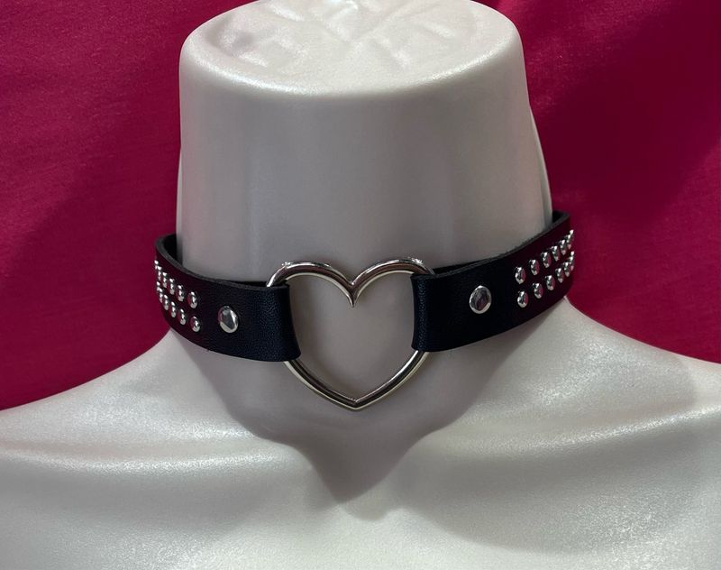Leather Choker With Heart And Studs