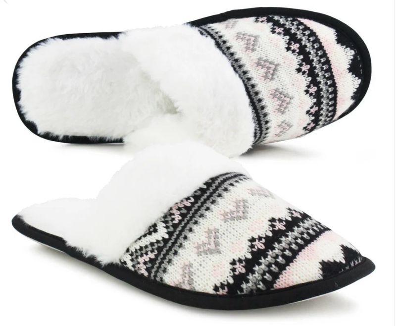 Faux Fur Women Classic Slippers