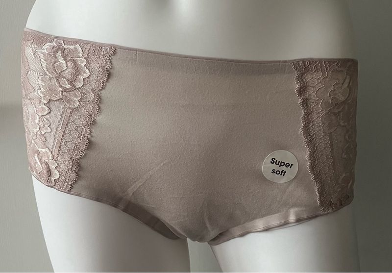 Rebranded Super Soft Knickers Set