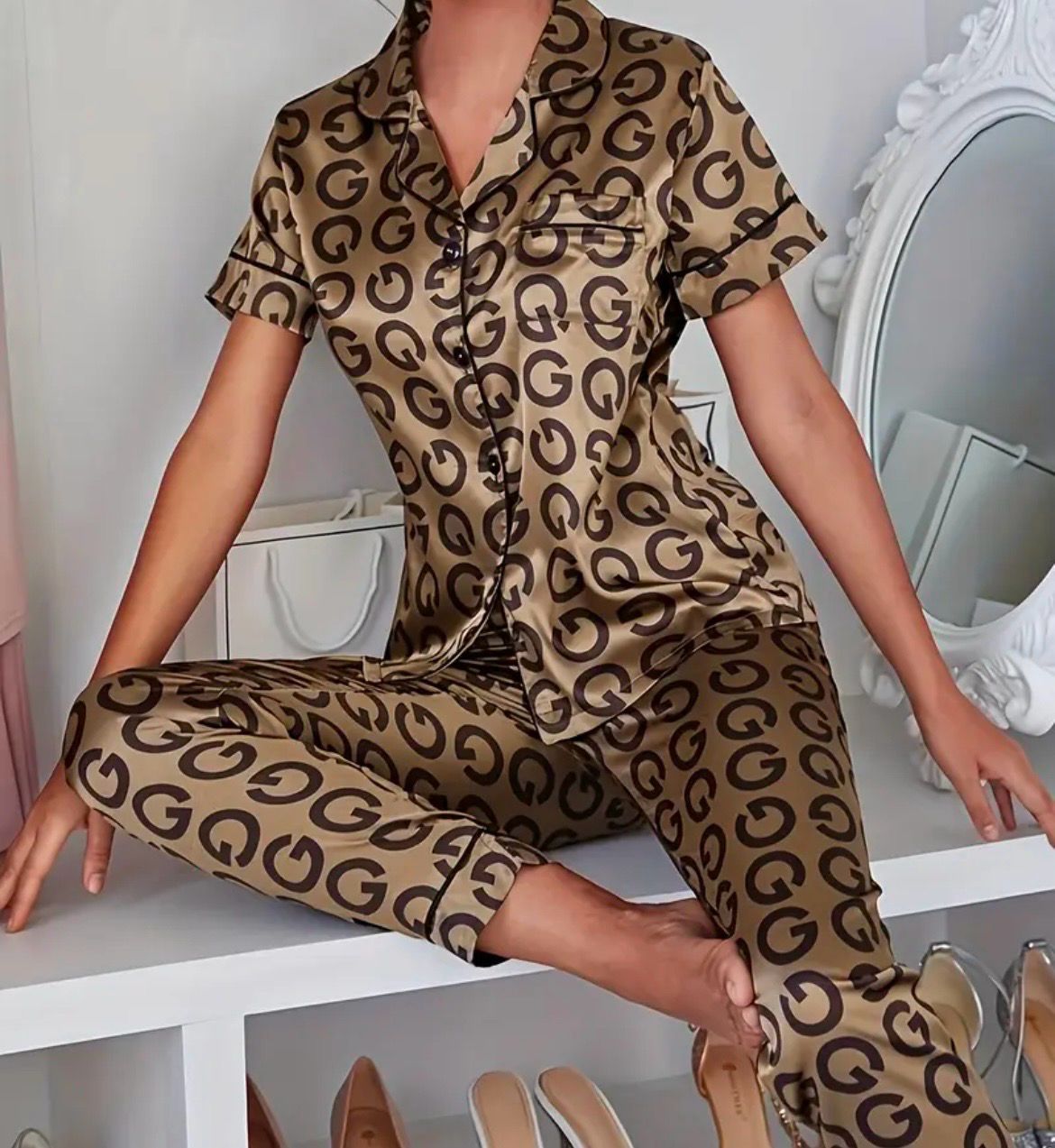 Satin G Pyjama Short Sleeves